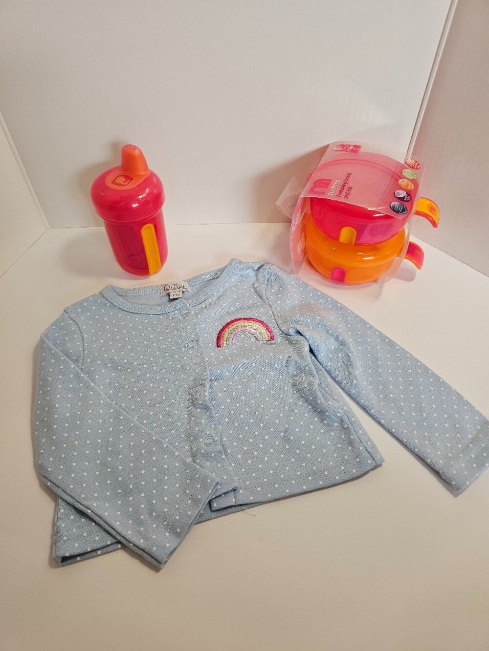 Light Blue Polka Dot Long-Sleeve Cardigan, Plastic Cup & 2 Bowls With Lids - New